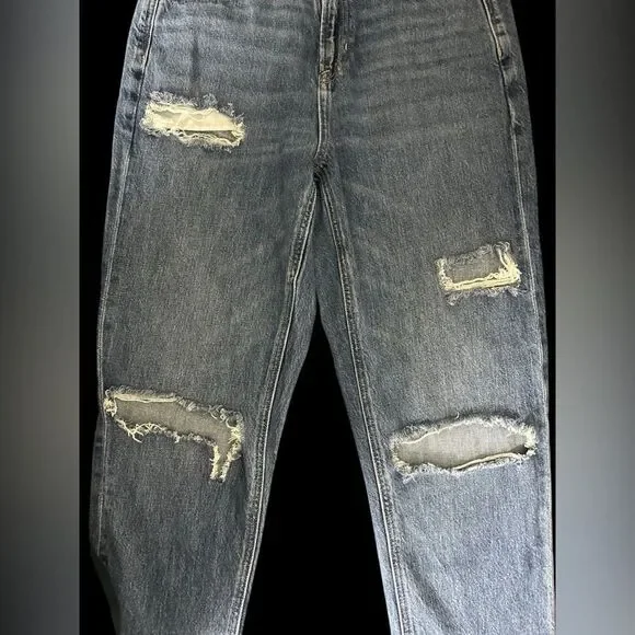 American Eagle Outfitters distressed Blue Mom Jeans Size 4 long - Picture 6 of 6